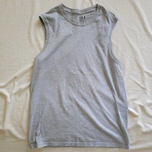Small Light Gray Sleeveless Shirt, Muscle Shirt, Fruit of the Loom